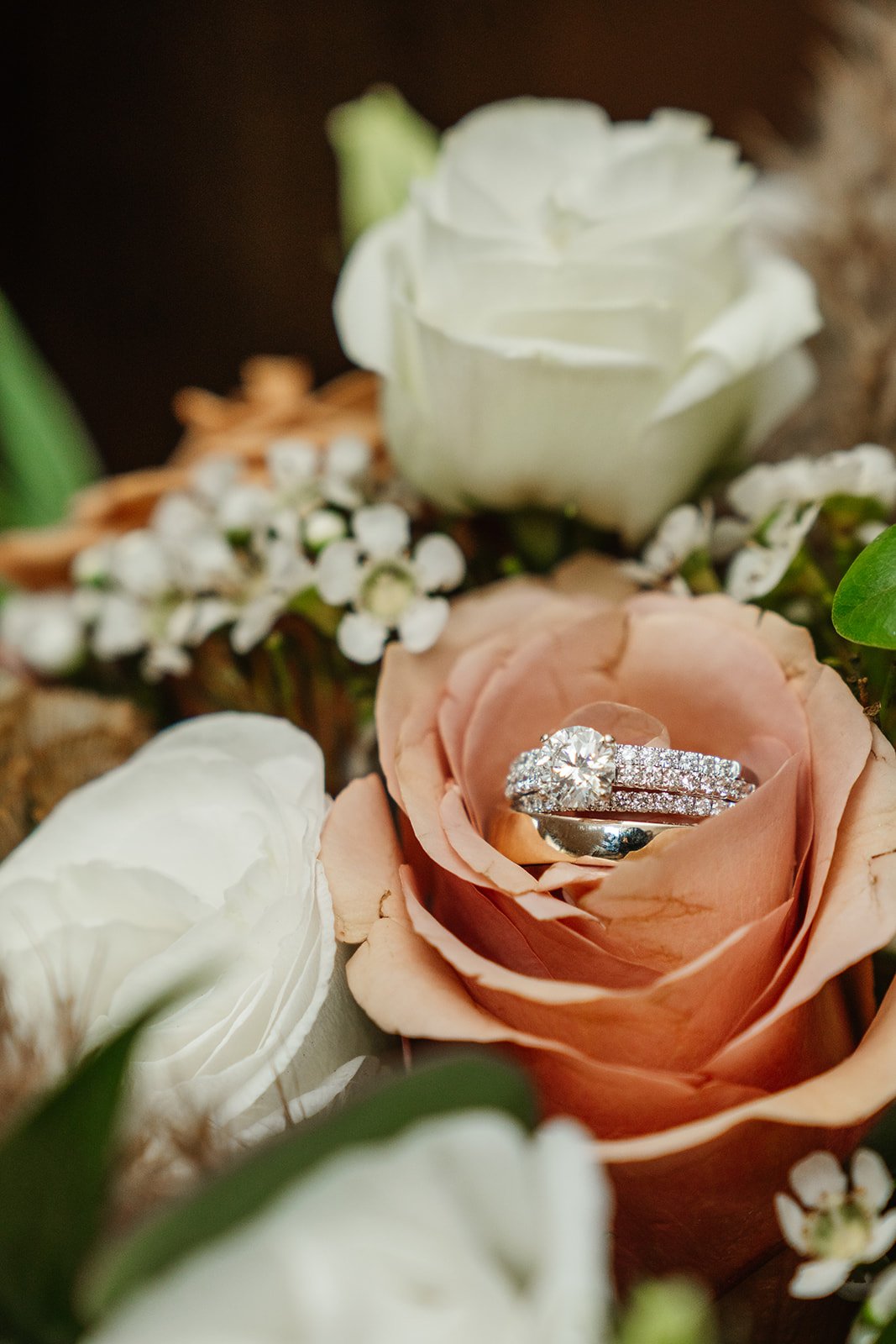 The Morning Of: A Stress-Free Guide to Getting Ready Wedding Photos & Details