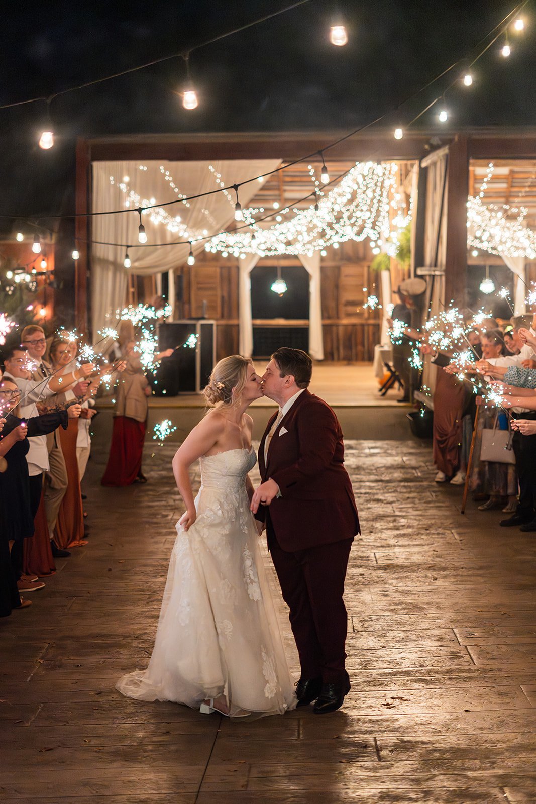 Lighting Up the Night: Dreamy Wedding Sparkler Exit Tips for a Perfect Finale